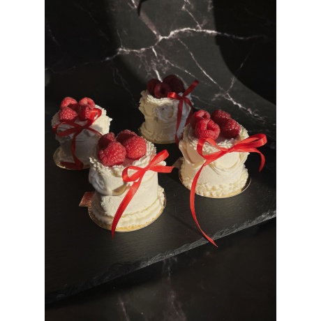 Mini Red Velvet sõbrapäeva ühele